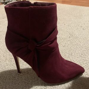 Justfab boots never worn